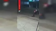 Assaltante cai de moto durante fuga após roubo em posto de combustível em Santarém