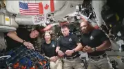 Astronautas da Artemis II relatam emoções antes da reentrada na atmosfera terrestre