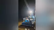 Balsa de empurrador parte ao meio e afunda no Rio Amazonas, no Pará