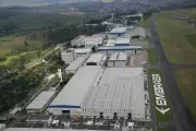 BNDES investe R$ 14,5 bilhões na Embraer em dois anos, incluindo carros voadores