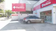Bombeiro reage a assalto em farmácia do Rio e troca tiros com quadrilha armada