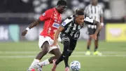 Botafogo empata com Caracas na estreia de Franclim Carvalho na Copa Sul-Americana