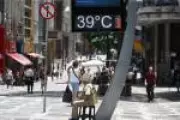 Calor e frio extremos e poluição aumentam risco de problemas cardíacos