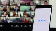 CEO do Zoom prevê semana de 3 dias de trabalho com ajuda da IA em 5 anos