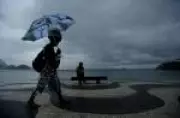 Chuva forte avança pelo Brasil neste domingo com risco de temporais isolados