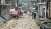 Chuvas intensas causam deslizamentos e alagamentos no Grande Recife e Zona da Mata de Pernambuco