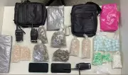 Cinco suspeitos de tráfico são presos com mais de mil porções de drogas em Macaúbas, Salvador