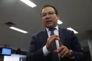 Câmara Legislativa convoca presidente do BRB e secretário de Economia do DF para esclarecer crise financeira