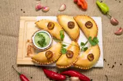 Comida di Buteco 2026: Conheça a Empanada à Cabocla de Manaus