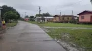 Comunidade ribeirinha no AM completa sete dias sem energia elétrica e enfrenta prejuízos