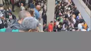 Confusão no metrô do DF: Trem quebra e passageiros enfrentam lentidão em Águas Claras