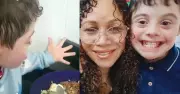 Criança com Síndrome de Down lista atitudes da mãe que o deixam feliz e vídeo viraliza