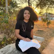 Da periferia à medicina: aluna da Unicamp viraliza ao debater desigualdade
