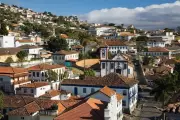 Diamantina recebe 6 mil kits de TV digital gratuitos para famílias de baixa renda