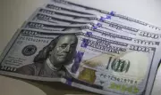Dólar retoma patamar pré-guerra e Bolsa sobe com expectativa de acordo EUA-Irã