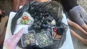Dois jovens presos e adolescente apreendido por tráfico de drogas em Angra dos Reis