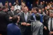 Douglas Ruas eleito na Alerj mira Palácio Guanabara em estratégia de sucessão no Rio