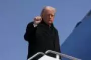 Economistas analisam declaração de Trump sobre 'dizimar' Irã e impacto no mercado
