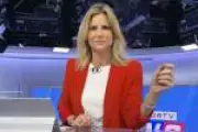 Ex-apresentadora da Globo chama críticas a Neymar de 'mal-amadas' em polêmica