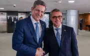 Ex-rivais Fábio Mitidieri e Rogério Carvalho formam chapa para 2026 em Sergipe