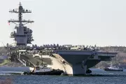 É #FAKE que vídeo mostre Trump admitindo ataque do Irã contra porta-aviões americano