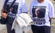 Família de MC Ryan SP protesta por liberdade após habeas corpus e novo pedido de prisão da PF