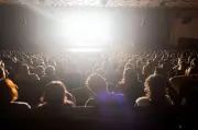 Festival de Curitiba 2024 bate recorde e celebra diversidade cultural com 200 mil pessoas