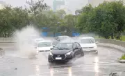 Fim de semana em SC tem alerta laranja com chuva intensa e ventos de 100 km/h