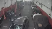 Funcionário vira réu por atropelar ex-chefe e danificar carros em BH