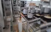 Funcionários sofrem queimaduras após acidente com panela de pressão industrial no Sesi em Bauru