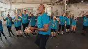 Gingo terapia: capoeira adaptada promove bem-estar a idosos em SP