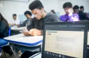Governo de SP anuncia bônus de R$ 1 bilhão para servidores da educação estadual