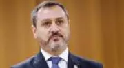 Governo Lula retalia EUA e retira credenciais de oficial americano no Brasil
