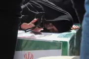 Guerra EUA-Israel contra Irã ultrapassa 5 mil mortos e desloca 4 milhões de pessoas