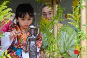 Hana Matsuri celebra 20 anos em São José dos Pinhais com flores e cultura japonesa