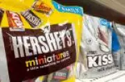 Hershey's promete retorno ao chocolate tradicional após críticas e reacende debate sobre qualidade