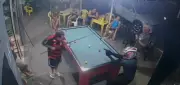 Homem é assassinado a tiros durante partida de sinuca em bar de Vila Muriqui, no Rio
