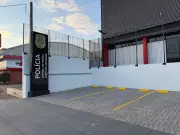 Homem é preso após filmar por baixo da saia de cliente em loja de Bauru, SP