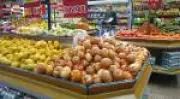 Inflação prévia sobe 0,89% em abril puxada por alimentos e combustíveis