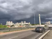 Inmet emite alerta amarelo para chuvas intensas no Vale do Paraíba e Litoral Norte