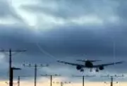 Insatisfação com companhias aéreas no Brasil supera média global, revela pesquisa