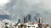 Irã fecha Estreito de Ormuz novamente e ameaça cessar-fogo com Israel