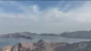Irã reabre Estreito de Ormuz após cessar-fogo, mas ameaça de novo fechamento gera tensão
