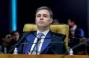 Jorge Oliveira do TCU media diálogo entre Flávio Bolsonaro e ministro do STF André Mendonça