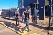 Jovem de 20 anos é preso por incêndio criminoso em fábrica de brinquedos em Aparecida do Taboado