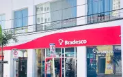 Jovem de 24 anos é detido após invadir agência bancária no centro de Botucatu