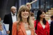 Justiça espanhola acusa esposa de Pedro Sánchez de quatro crimes e encaminha para julgamento