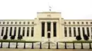 Livro Bege do Fed aponta economia resiliente, mas guerra no Oriente Médio pressiona preços