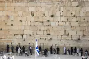 Locais sagrados de Jerusalém reabrem após 40 dias de fechamento por restrições de guerra
