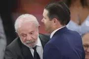 Lula e Hugo Motta discutem redução da jornada de trabalho em almoço no Planalto